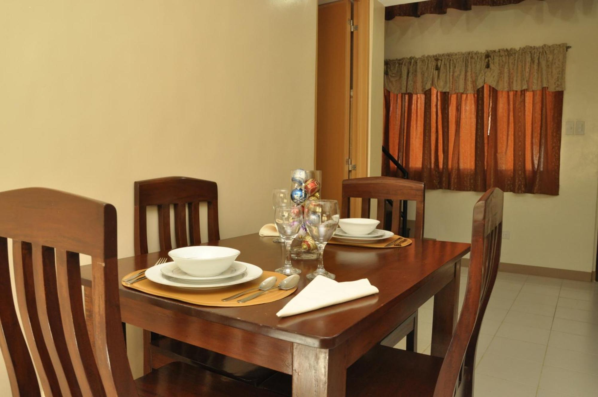 Pal-Watson Apartments Lapu-Lapu City Room photo